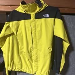 THE NORTH FACE マウンテンパーカー イエロー　値下げ中のサムネイル