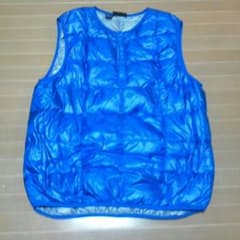 mont-bellのダウンベストのサムネイル