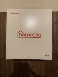 docomo home5G HR02 ホームルーターのサムネイル