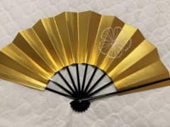 舞扇子 金色 日本舞踊 扇子のサムネイル