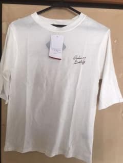 プチプラのあや バックプリントロゴTシャツ Sサイズのサムネイル