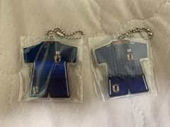 サッカー日本代表　アクリルキーホルダー　ユニホームのサムネイル