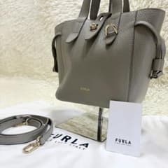 フルラ NET ミニ ショルダーバッグ シボ革 ターンロック グレージュ フルラ NET ミニ ショルダーバッグ シボ革 ターンロック グレージュ