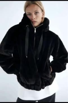 ザラ　ZARA　ファーパーカー　ファーコートのサムネイル