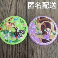ディズニー刺繍缶バッジ ラプンツェル バンビ - メルカリ