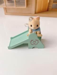 シルバニアファミリー すべり台のサムネイル
