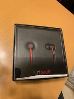Ur beats イヤフォンのサムネイル