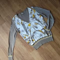 エルメス　HERMES　スカーフ柄　ニット　トップス　鳥の島 エルメス HERMES スカーフ柄 ニット トップス 鳥の島 - メルカリ