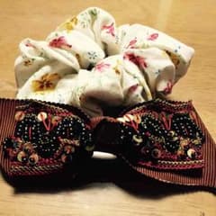 リボンバレッタ＊花柄シュシュのサムネイル