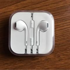 イヤホン 正規品のサムネイル