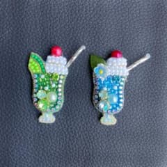 ビーズ刺繍ブローチ メロンソーダブルーハワイアイスクリームホイップ