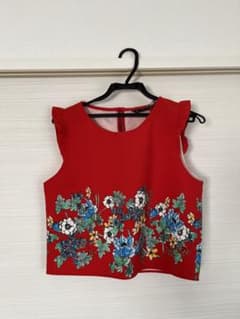 【ZARA】ノースリーブのサムネイル