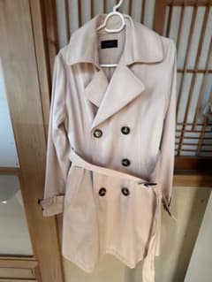 PICKARIA ピンクベージュ トレンチコートのサムネイル
