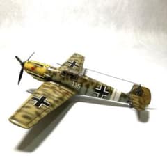 메사 슈미트 Bf109 전투기 도장이 끝난 완성품 모형