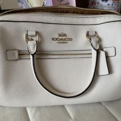 COACH ホワイト ミニバッグのサムネイル