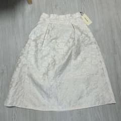 新品タグ付き　レッセパッセ　ジャガードスカートのサムネイル
