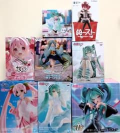 ■하츠네 미쿠+ 중음 테트 프라이즈 피규어