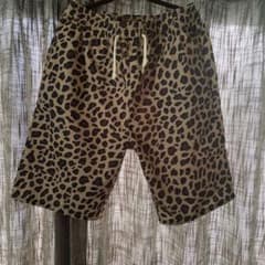 ヒョウ柄ショートパンツ ベージュ/ブラックのサムネイル
