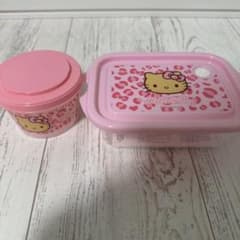 Hello Kitty 日焼けキティ 食品保存容器 2点セット ヒョウ柄 - メルカリ
