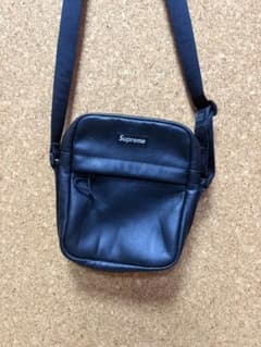 Supreme レザー ショルダーバッグ ブラックのサムネイル