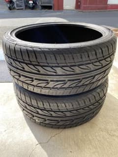 新品未使用　245/35 20インチ　2本のサムネイル
