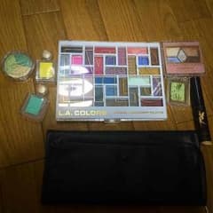 未使用化粧品セットのサムネイル