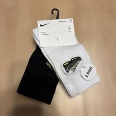 NIKEエアマックス刺繍ソックス　17~21cm 2足セット　ブラック　ホワイトのサムネイル