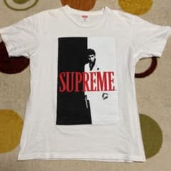 シュプリーム　supremeのサムネイル