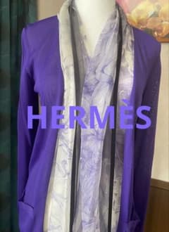 お値下げ美品！HERMÈS パープルカーディガンシルクスカーフ付き - メルカリ