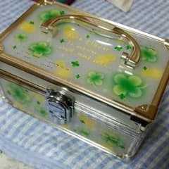 四つ葉 小物入れ☆のサムネイル