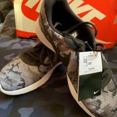 [新品・未使用] NIKE タンジュン 迷彩 28cm 値下げしました。のサムネイル