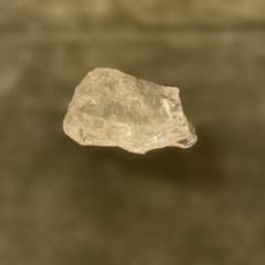 天然石 原石 水晶 クォーツ魔除けのサムネイル