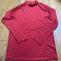 GAViC レッド サッカー用インナーシャツL-XL(使用済み)のサムネイル