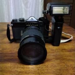 PENTAXsSL 一眼レフカメラ KOMURAレンズ付きストロボのサムネイル