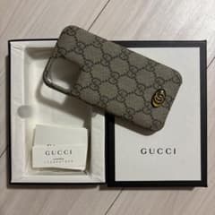 【美品】GUCCI iPhoneケース GG柄 正規品 箱付きのサムネイル