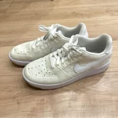 NIKE エアフォース1 フライニット　27cmのサムネイル