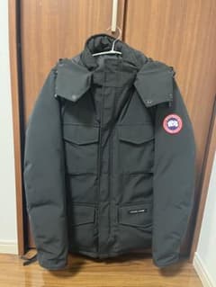 Canada Goose ブラック ダウンジャケット Sサイズのサムネイル
