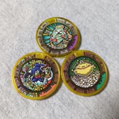 妖怪ウォッチ トレジャーメダルセット ばたんQ メカオロチ ホノボーノのサムネイル