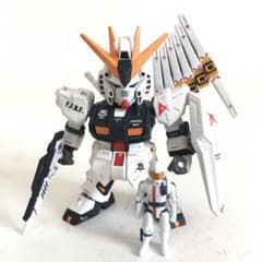 ガンダム マイクロウォーズ RX-93 νガンダム パイロット アムロ付 完成品 ガンダム マイクロウォーズ RX-93 νガンダム パイロット アムロ付 完成
