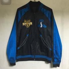 adidasのスカジャンですのサムネイル
