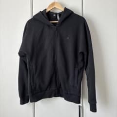 adidas ジップアップパーカー ブラックのサムネイル
