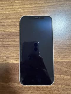 Apple iPhone 12 ホワイト 本体のサムネイル