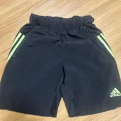 adidas キッズ ハーフパンツ ブラック 蛍光イエローのサムネイル