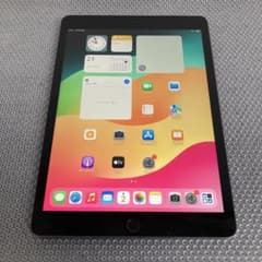 3635【早い者勝ち】iPad8 第8世代 32GB SIMフリー☆ - メルカリ