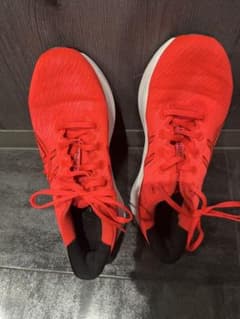 極美品　激レア　ASICS 世界陸上　26センチ　シューズ　役員用 極美品 激レア ASICS 世界陸上 26センチ シューズ 役員用 - メルカリ