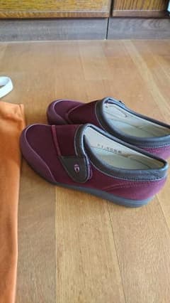 ゆかポンさま専用  介護シューズ 快歩主義 21.5cm 未使用のサムネイル