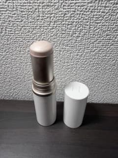 トゥルー ディメンション ラディアンス バーム LT001ライトのサムネイル
