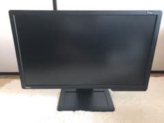 BENQ XL2411z 24インチ　ゲーミングモニターのサムネイル