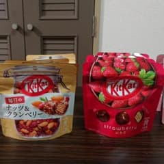 キットカットビッグリトル 4種の味 各4袋セット おまけつきのサムネイル