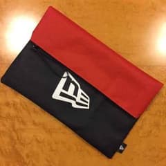 ニューエラ ♦︎非売品 クラッチバックのサムネイル